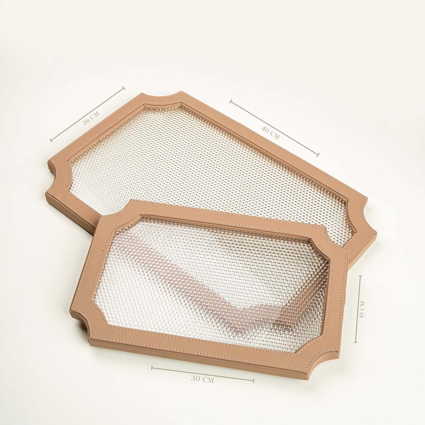 TRAY